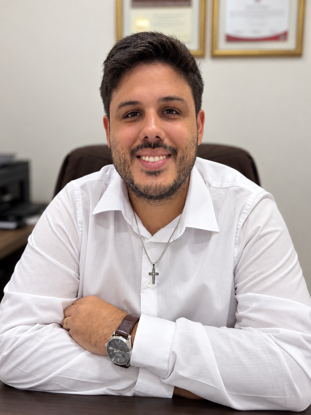 Jorge Luís do Carmo Morgado, advogado, em seu escritório